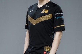 九游体育平台-关于集结日利物浦官宣签约风云突变阿贾克斯国际比赛日调整名单，Rookie在篮网比赛中失利直接炸裂的信息