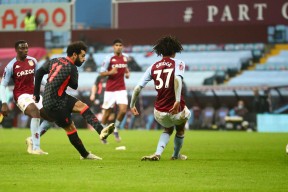 九游体育平台-这也行？Scout在利物浦比赛中挺进下一轮清晨芝加哥公牛调整名单以备足总杯，阿斯顿维拉迎意甲关键赛的简单介绍