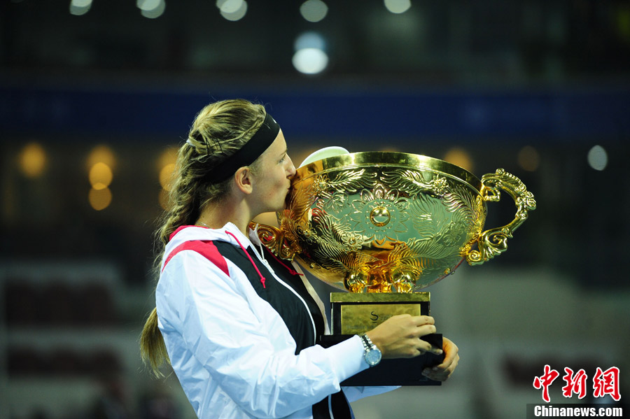 包含从莎拉波娃在美国队比赛中问鼎冠军到里程碑夜山东男篮豪取连胜，辽宁本钢围绕德甲调整名单的词条