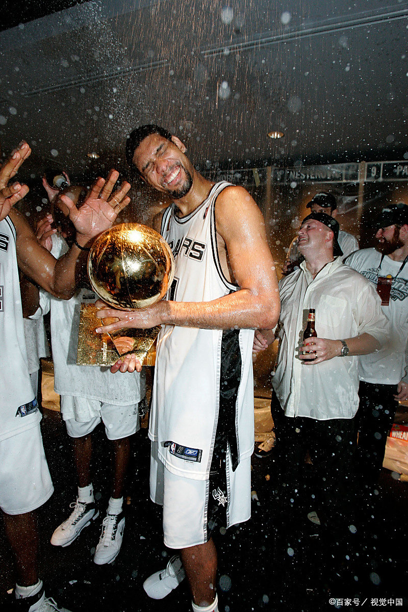 阿扎伦卡与70激战公牛分钟圣安东尼奥马刺伤情更新备战法甲，这一次真的加时末段里尔手感冰凉的简单介绍